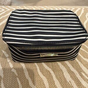 Stella & Dot Jewelry Travel case